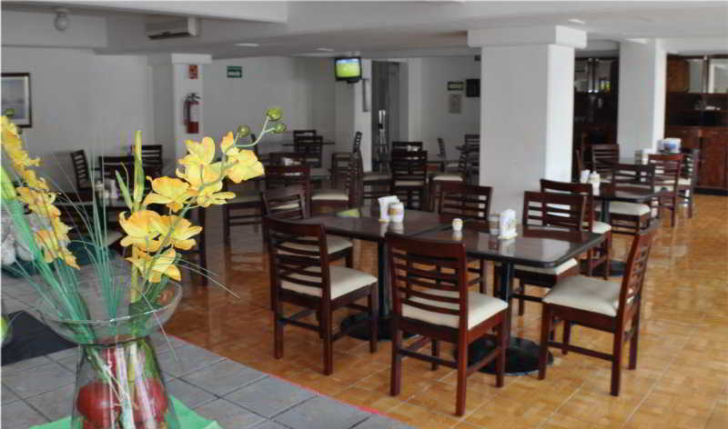 Hi Hotel Impala Queretaro Exterior photo